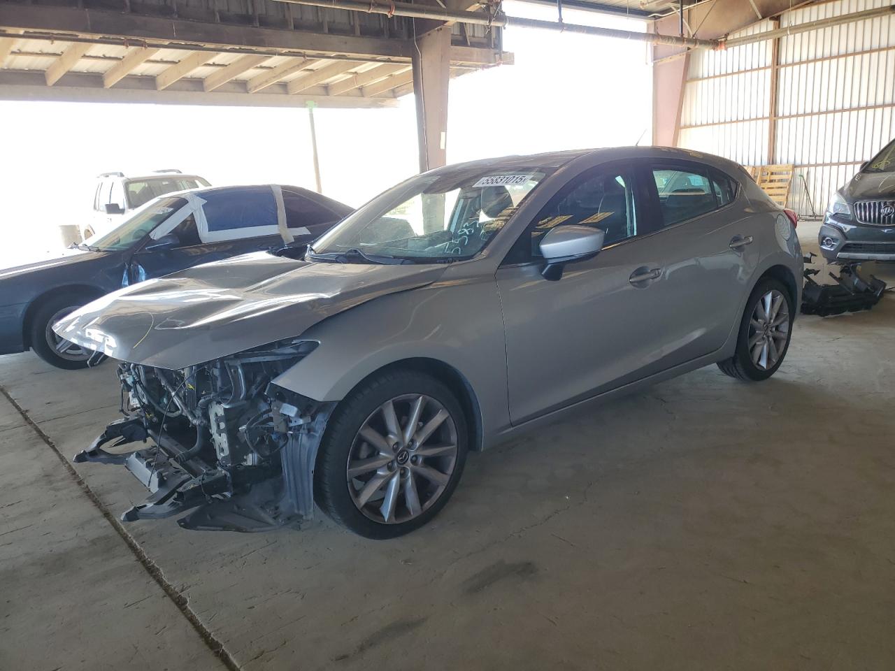 2017 Mazda 3 Touring продається в American Canyon, CA - Front End