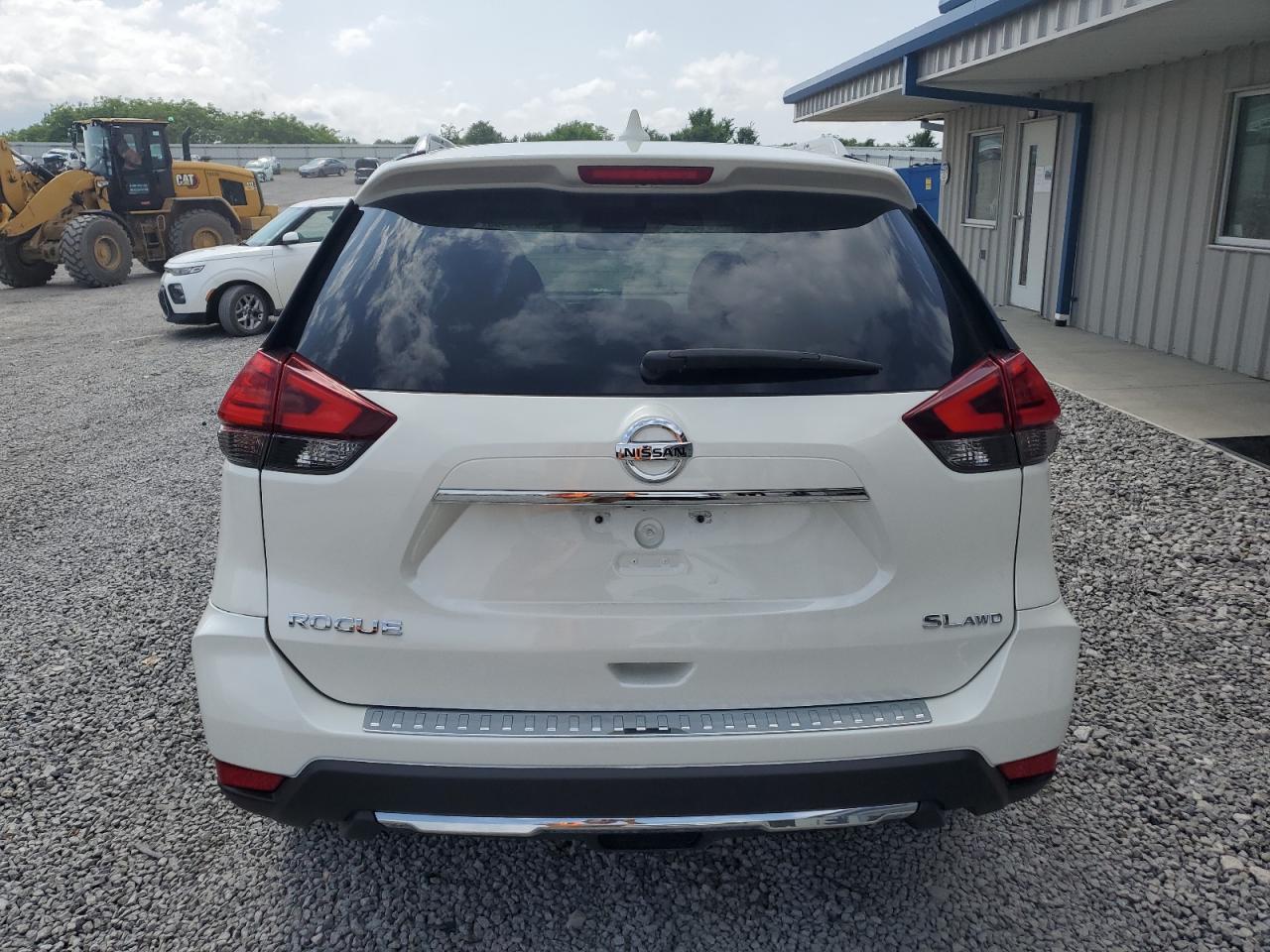 2017 Nissan Rogue Sv VIN: 5N1AT2MV2HC780926 Lot: 57794495