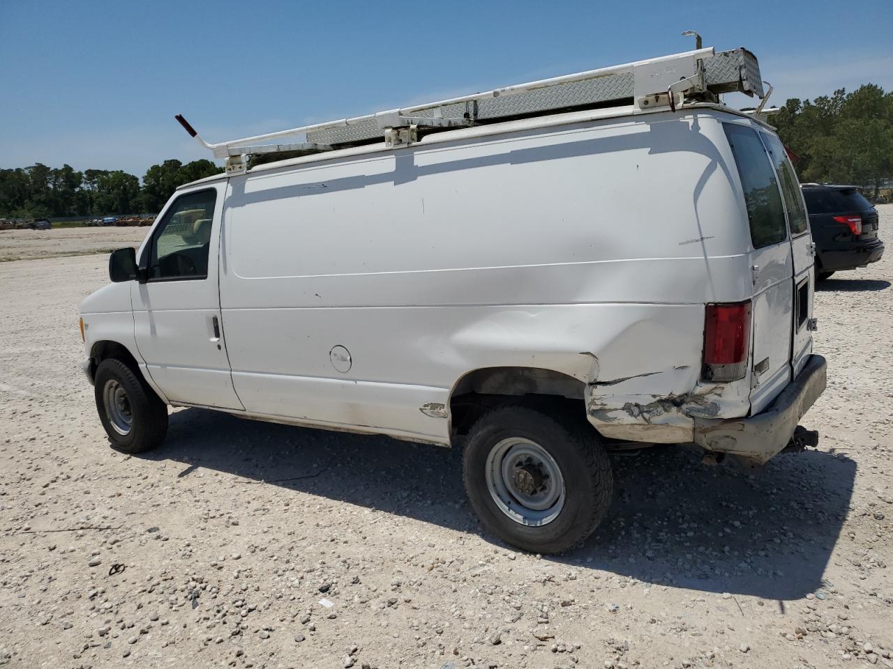 2000 Ford Econoline E350 Super Duty Van VIN: 1FTSE34F9YHA77831 Lot: 56850225