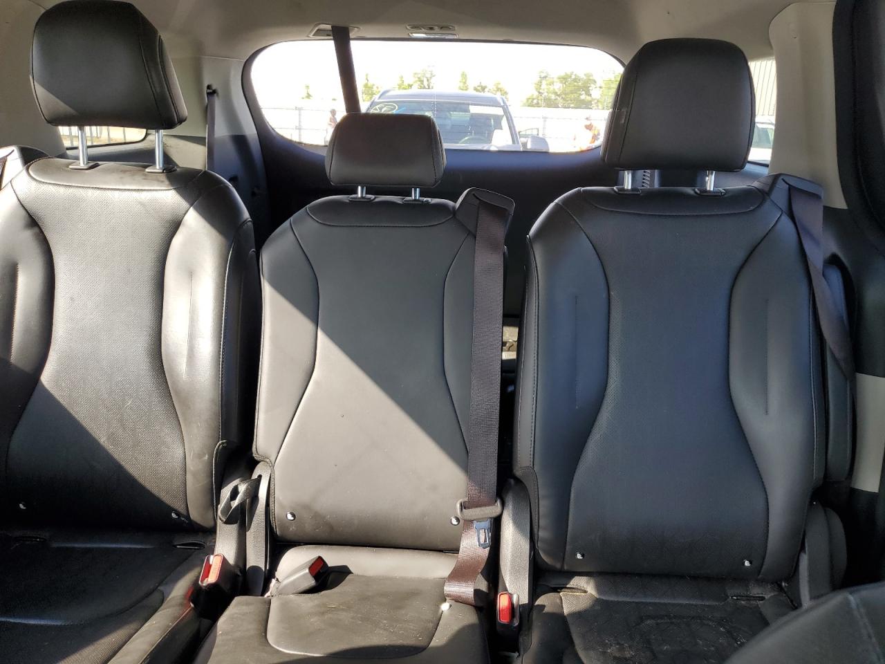 2022 Kia Carnival Lx VIN: KNDNB4H30N6156663 Lot: 57060975