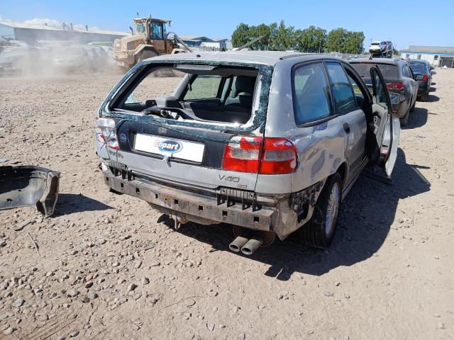 1997 VOLVO V40 2.0I CD 5DR AUTO