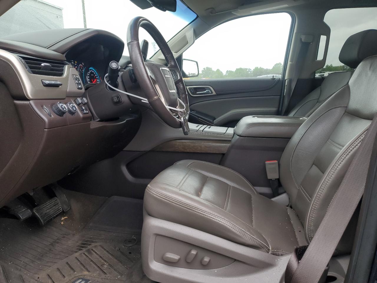 2018 GMC Yukon Xl Denali VIN: 1GKS2HKJ7JR192283 Lot: 56102285