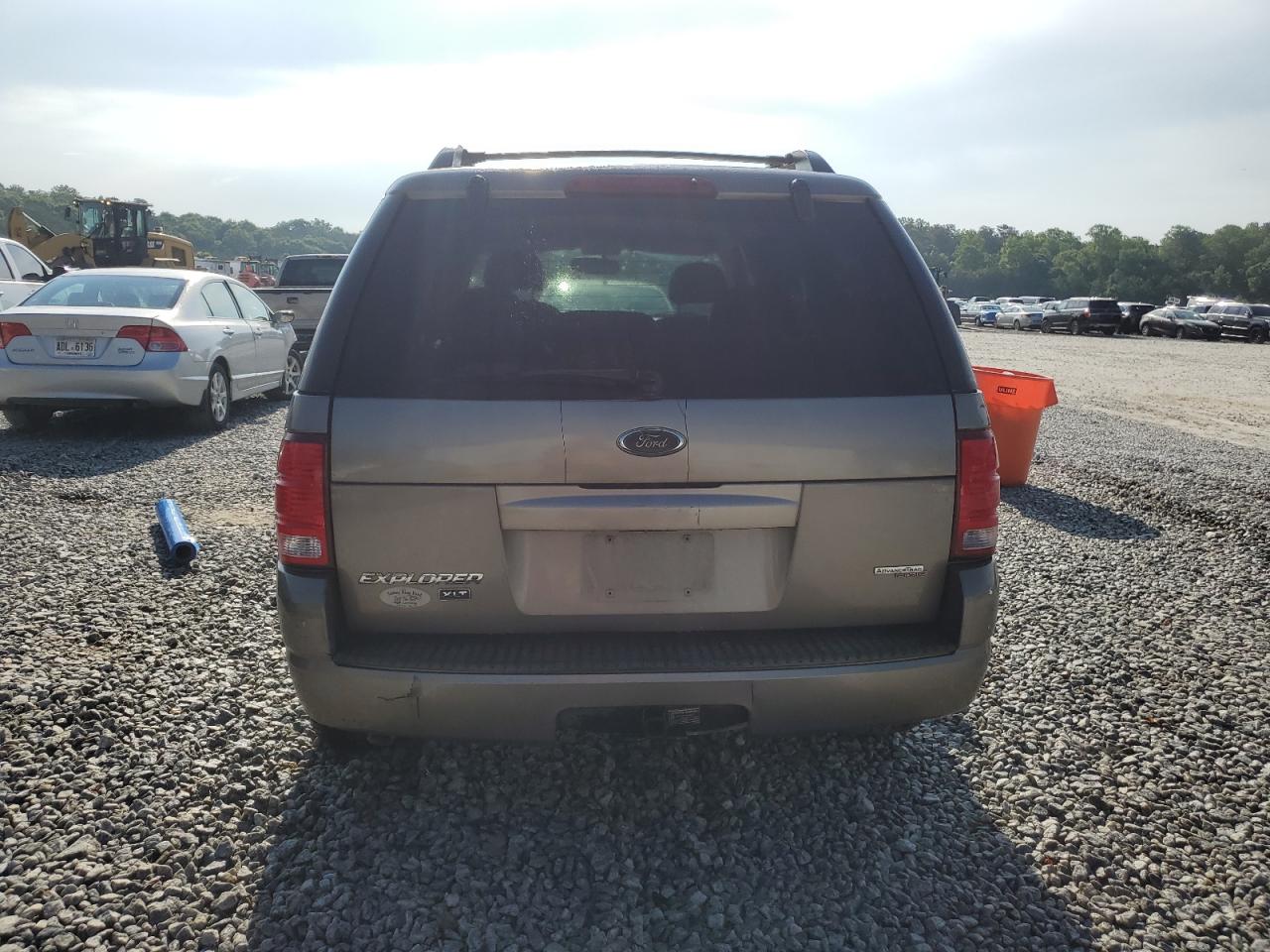 2005 Ford Explorer Xlt VIN: 1FMZU63K25UA96267 Lot: 56800105