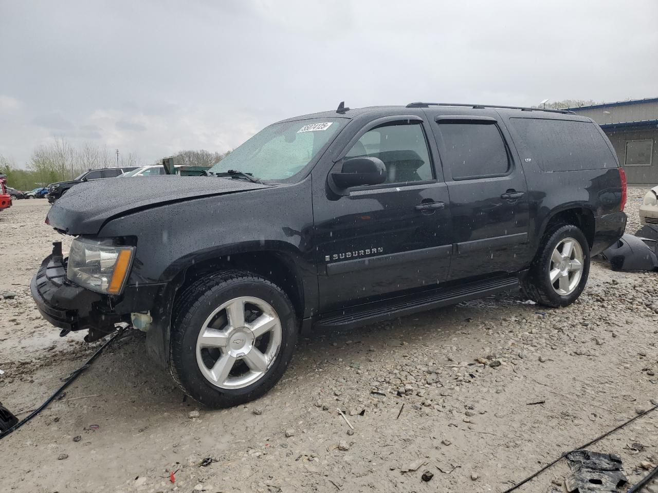 2007 Chevrolet Suburban K1500 للبيع في Wayland، MI - Front End