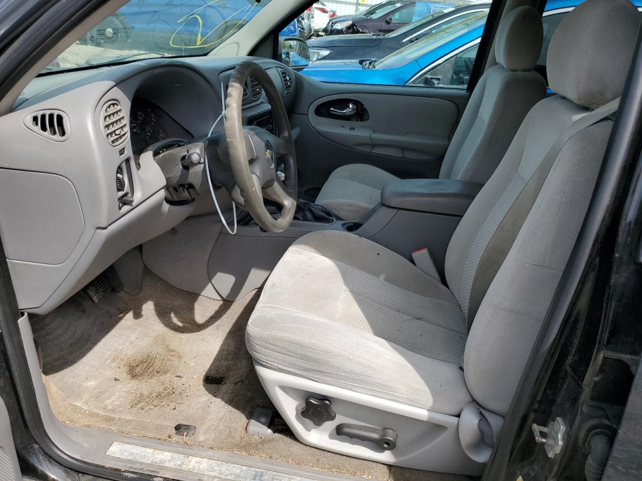 2008 Chevrolet Trailblazer Ls VIN: 1GNDT13S682109775 Lot: 90277375