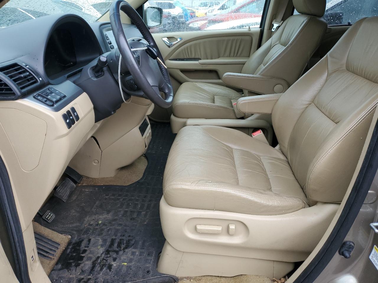 2009 Honda Odyssey Touring VIN: 5FNRL38929B048214 Lot: 56735165