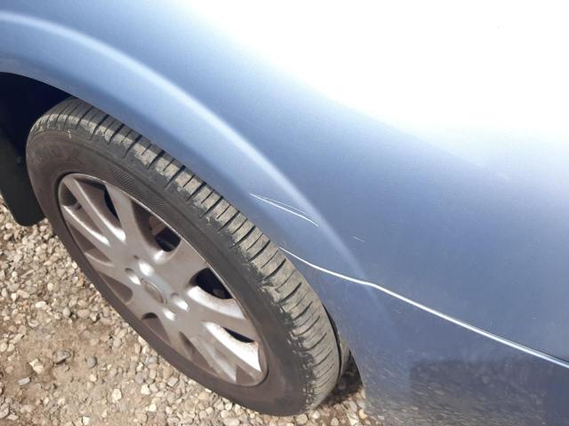 2004 NISSAN ALMERA SE