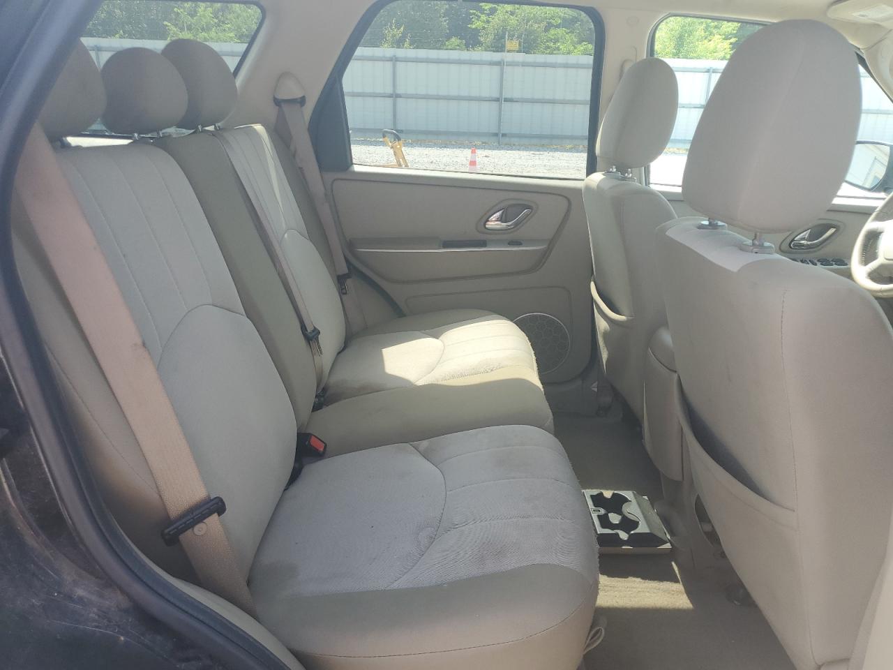 2007 Mercury Mariner Luxury VIN: 4M2YU91177KJ13634 Lot: 56946825