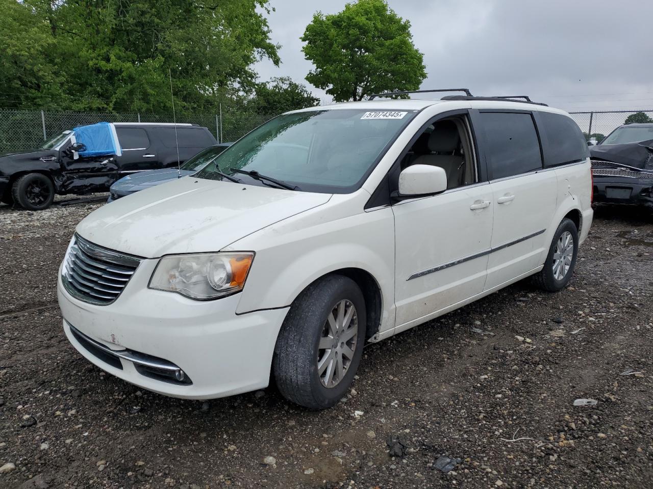 2013 Chrysler Town & Country Touring for Sale in Cicero, IN - Minor Dent/Scratches