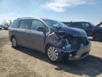 2015 Toyota Sienna Xle for Sale in Elgin, IL - Front End