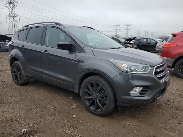  FORD ESCAPE 2018 Серый