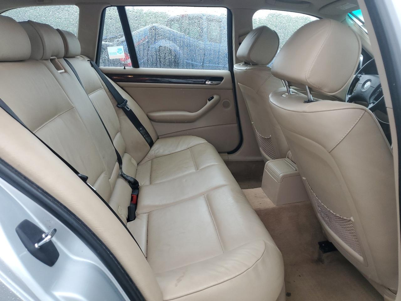 2004 BMW 325 Xit VIN: WBAEP33434PF03827 Lot: 56870025