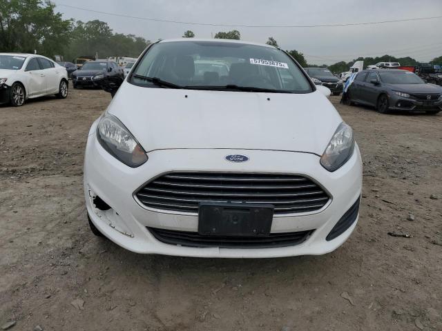 Седаны FORD FIESTA 2014 Белый