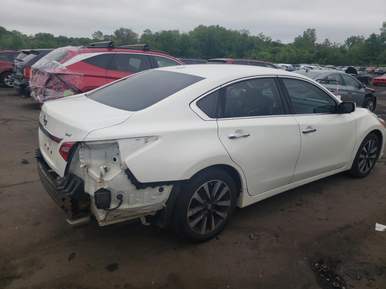 2017 Nissan Altima 2.5 white null gasoline 1N4AL3AP3HC283986 photo #4
