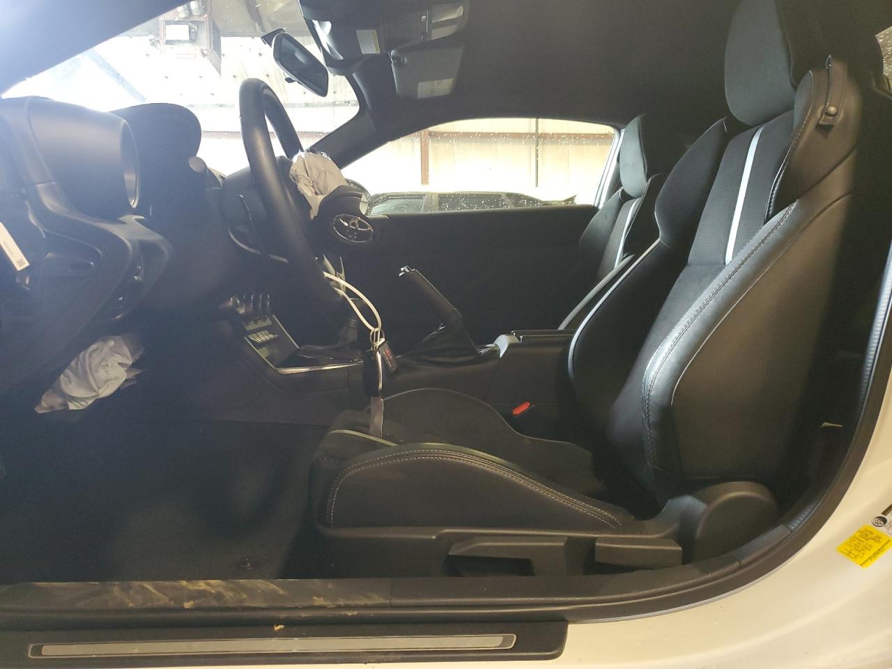 JF1ZNBF16P8758219 TOYOTA GR 86 PREM 2023