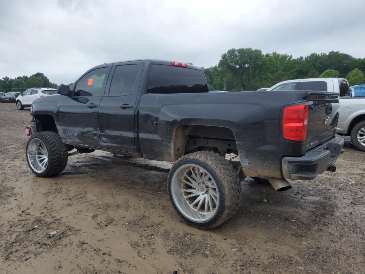 1GCVKPEH8JZ368284 CHEVROLET ALL Models 2018