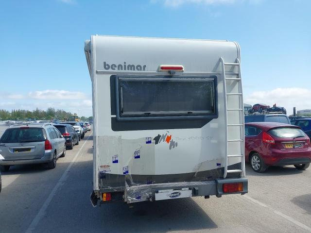 2004 MERCEDES BENZ MOTORHOME