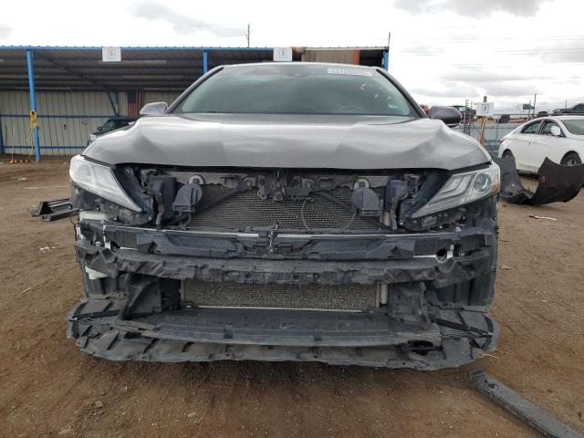  TOYOTA CAMRY 2018 Szary