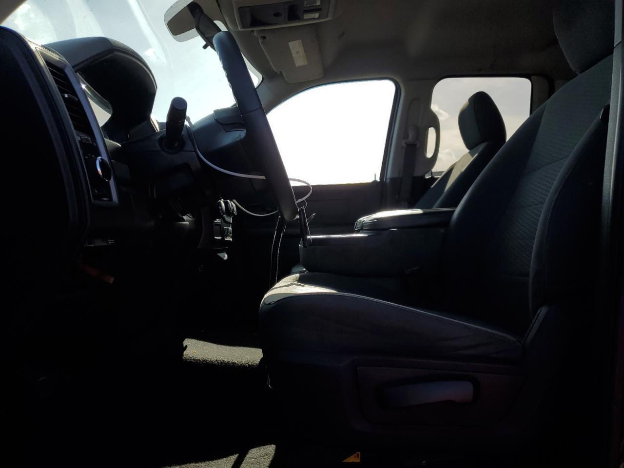 2018 Ram 1500 St VIN: 1C6RR6FT9JS299499 Lot: 52877305