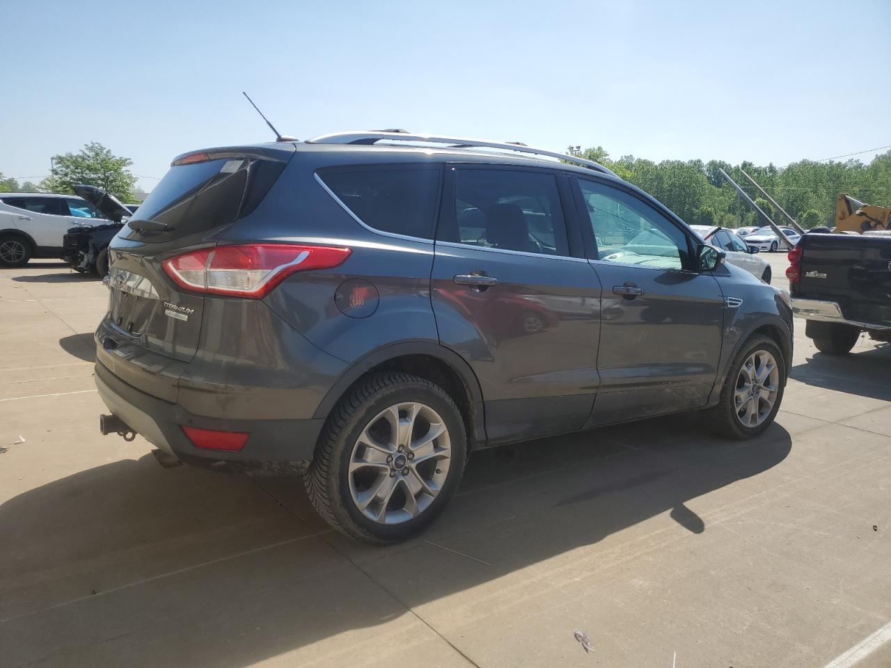 1FMCU0J98GUC73779 FORD ESCAPE 2016