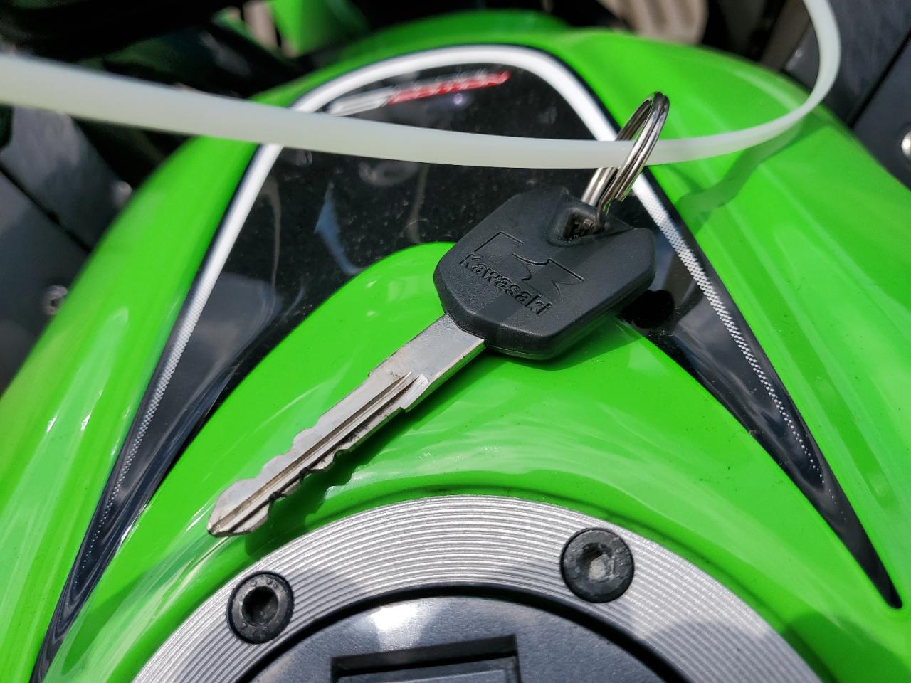 2013 Kawasaki Ex300 B VIN: JKAEX8B14DDA03923 Lot: 55963695