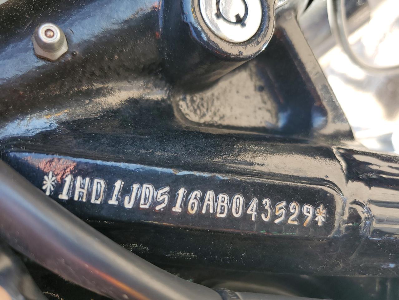 2010 Harley-Davidson Flstn VIN: 1HD1JD516AB043529 Lot: 57100255