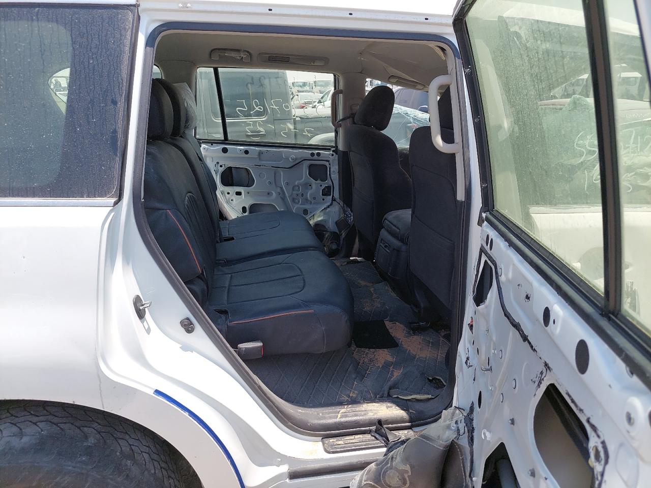 JN8AY2NY5N9445364 - 2000 Nissan Patrol - #55907125