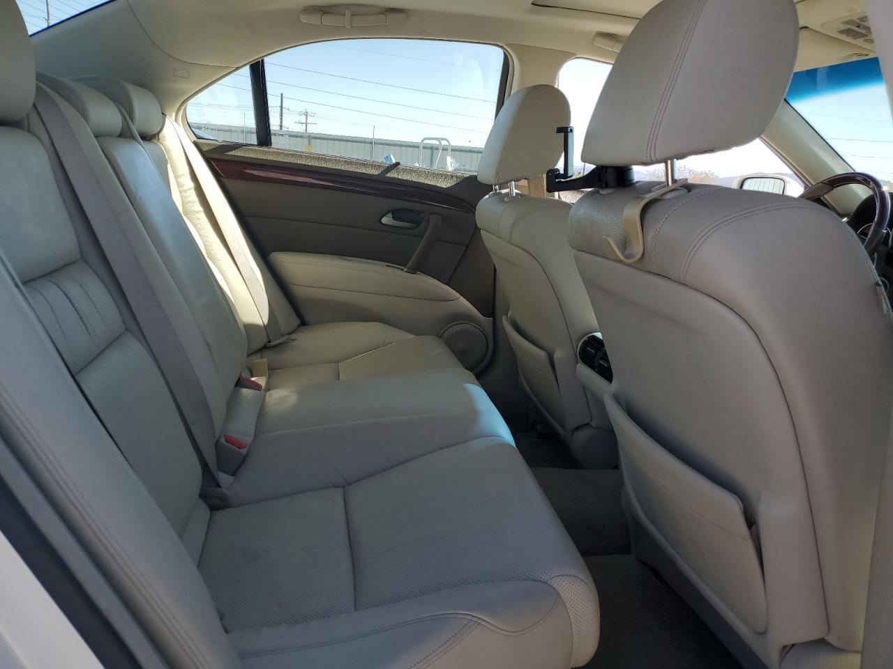 2011 Acura Rl VIN: JH4KB2F63BC000276 Lot: 55860465