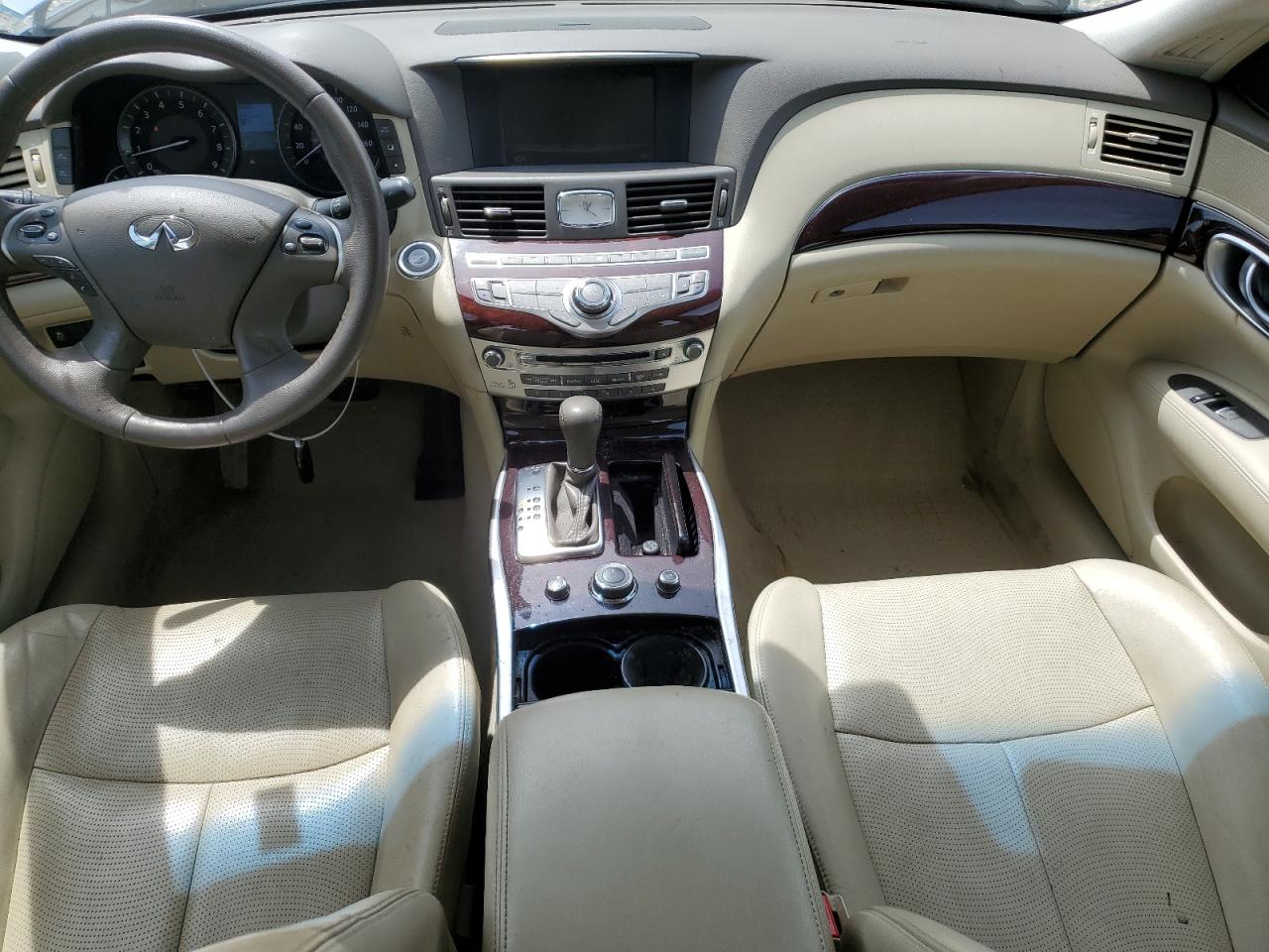 2018 Infiniti Q70 3.7 Luxe VIN: JN1BY1AP4JM180132 Lot: 56046325