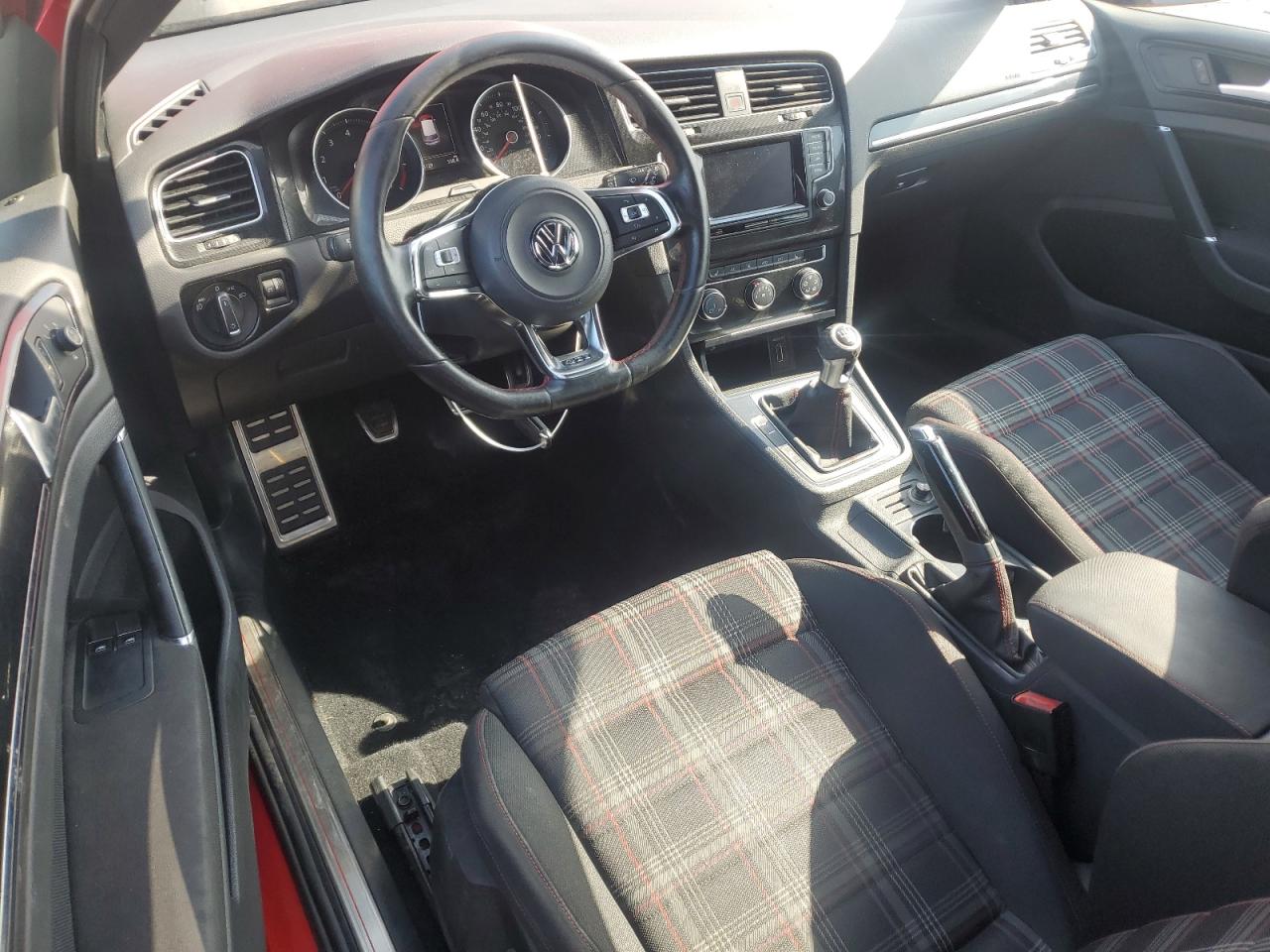 2015 Volkswagen Gti VIN: 3VWYT7AU8FM079361 Lot: 56920035