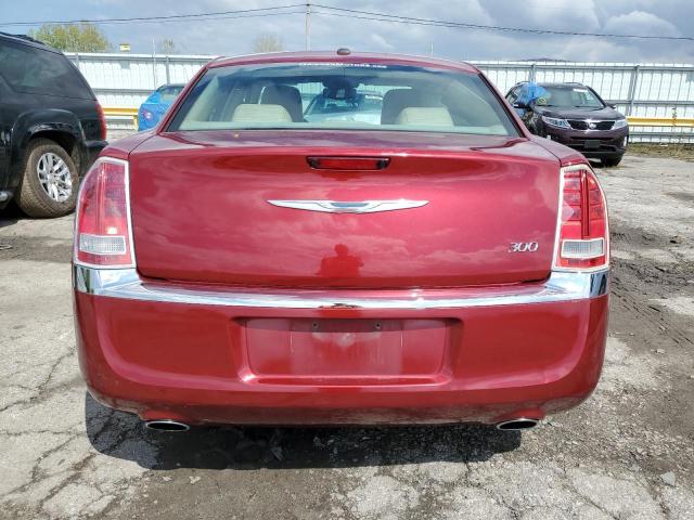  CHRYSLER 300 2013 Czerwony