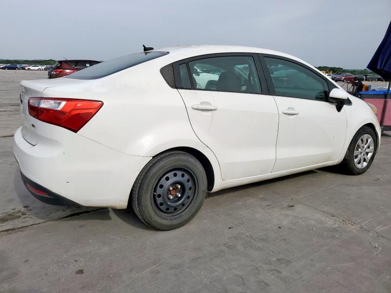 Sedans KIA RIO 2015 Biały