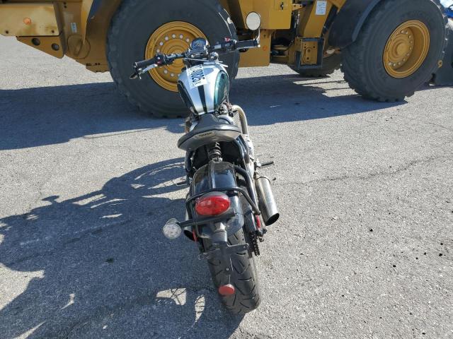 2017 TRIUMPH MOTORCYCLE BONNEVILLE BOBBER  