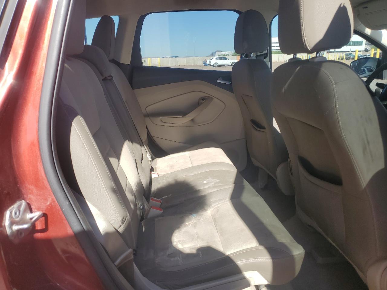 1FMCU0GXXGUA68261 FORD ESCAPE 2016