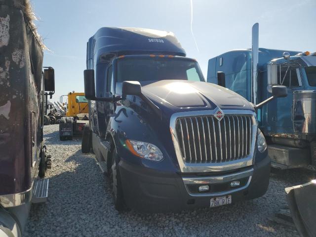 2020 International Lt625 