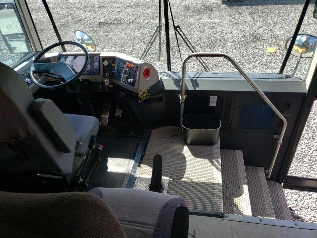 2014 IC CORPORATION 3000 RE  