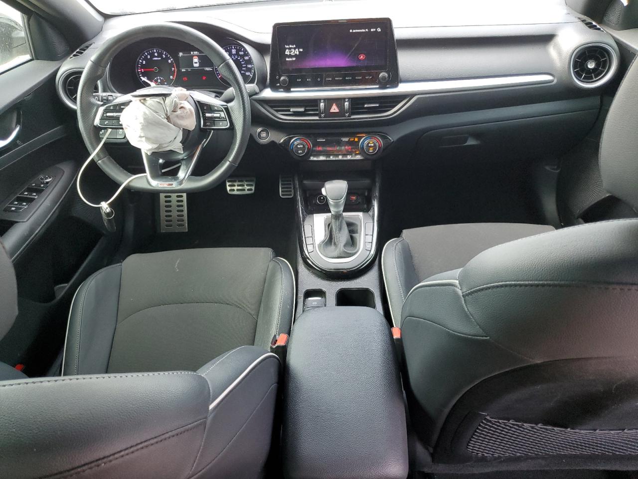 3KPF54AD8RE771136 KIA FORTE 2024