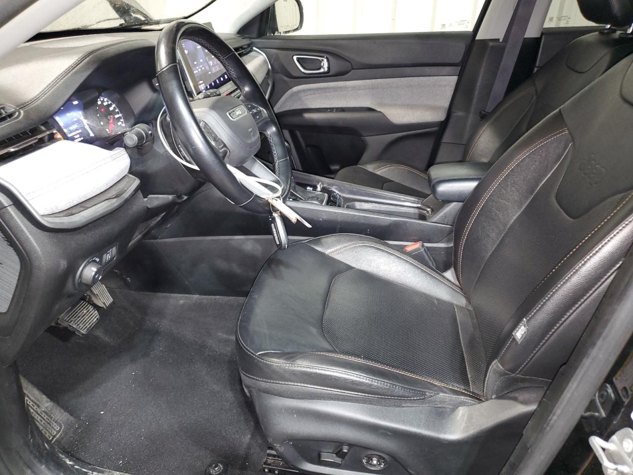2022 Jeep Compass Latitude Lux VIN: 3C4NJDFB7NT141225 Lot: 56504855