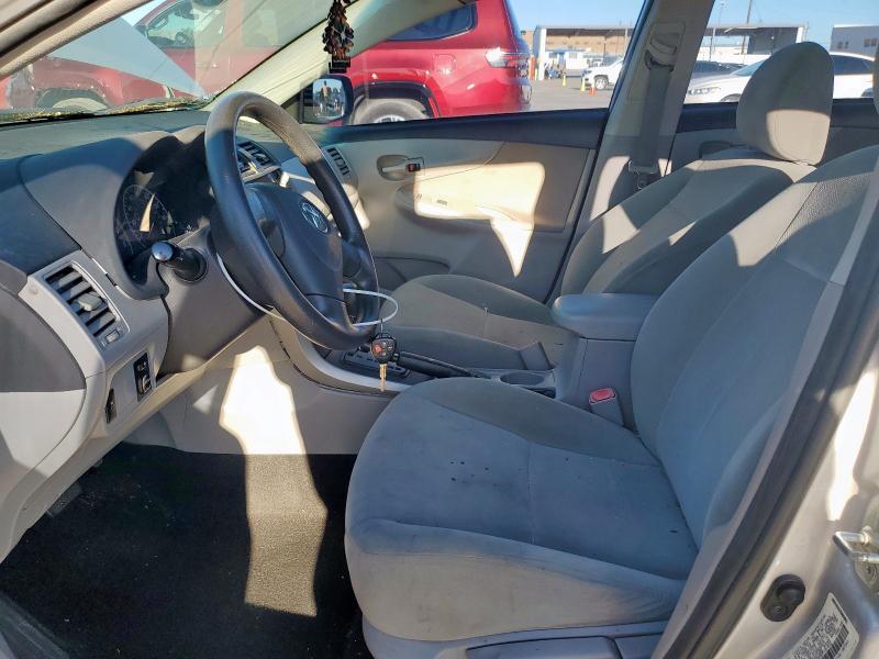  TOYOTA COROLLA 2013 Сріблястий