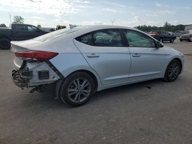  HYUNDAI ELANTRA 2018 Silver