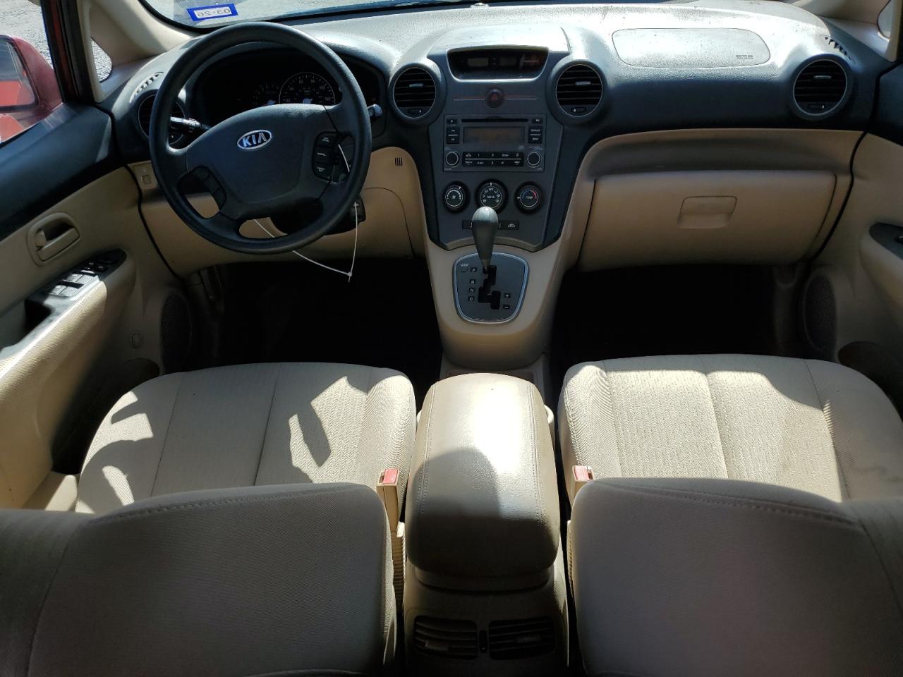 2008 Kia Rondo Base VIN: KNAFG525487172625 Lot: 55455925