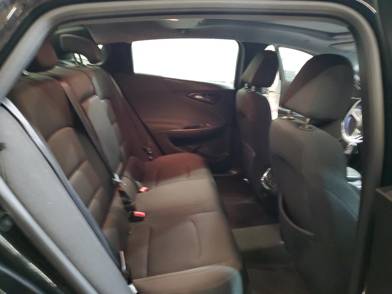 1G1ZD5ST9JF137574 CHEVROLET MALIBU 2018