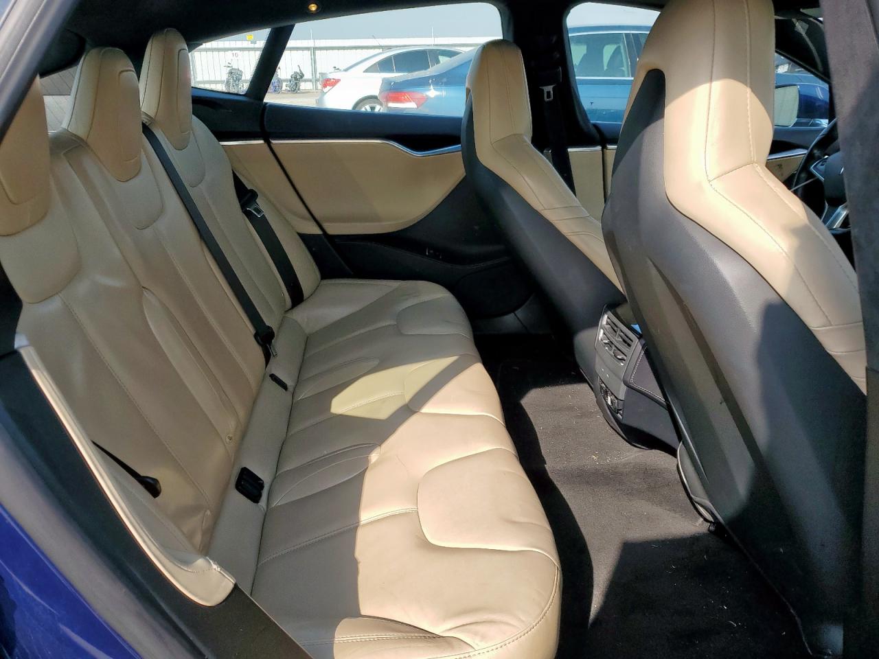2016 Tesla Model S VIN: 5YJSA1E22GF158017 Lot: 56974765