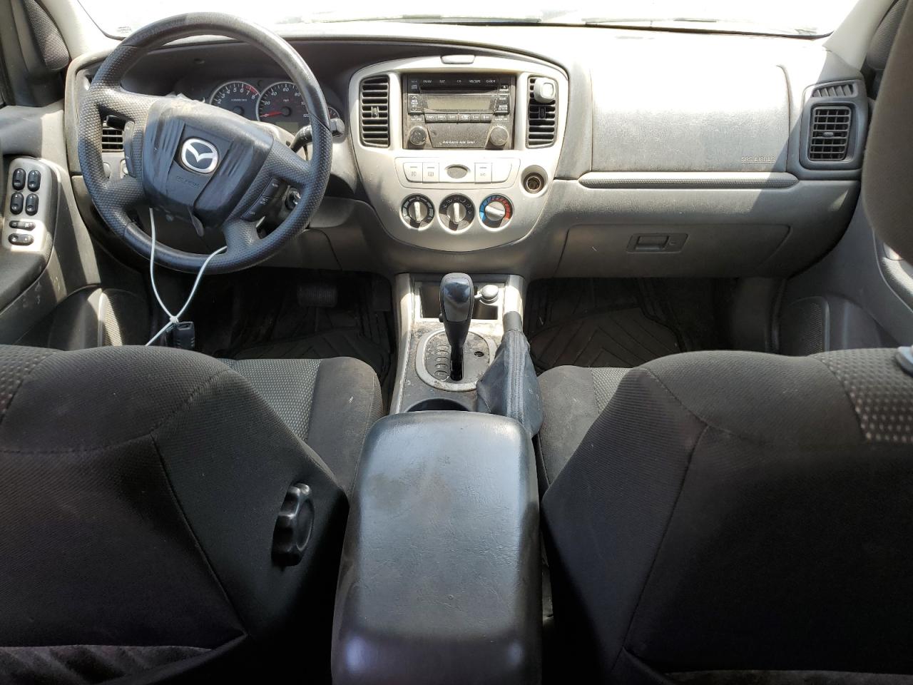 2005 Mazda Tribute S VIN: 4F2CZ04185KM28156 Lot: 57914645