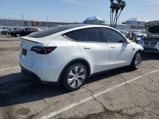  TESLA MODEL Y 2024 Белый