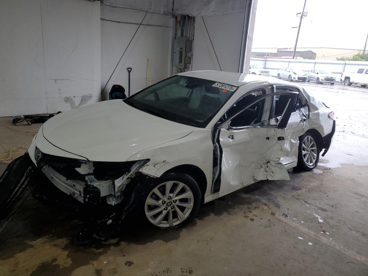 4T1C11AK6MU600628 TOYOTA CAMRY 2021
