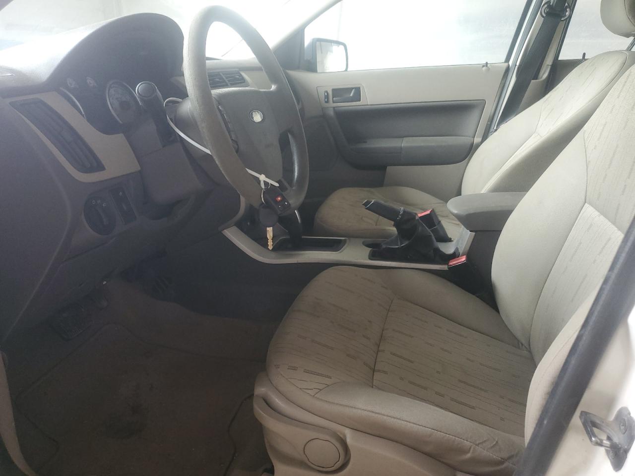 2010 Ford Focus Se VIN: 1FAHP3FN8AW109653 Lot: 56377485