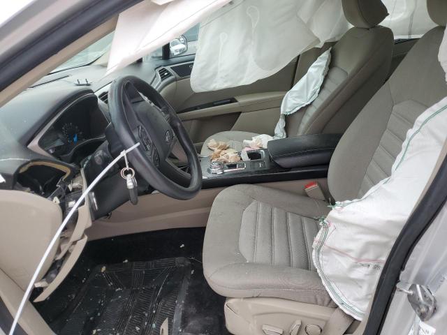 Sedans FORD FUSION 2017 Srebrny
