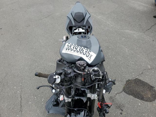  KAWASAKI ZX636 K 2025 Серый