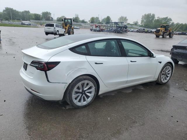  TESLA MODEL 3 2023 Белый